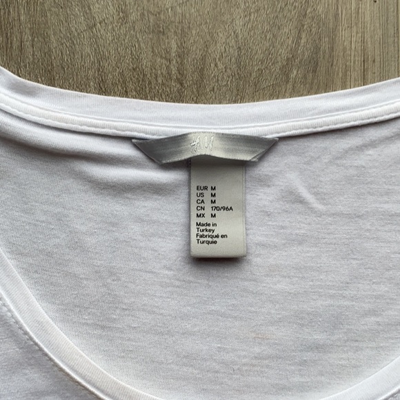 Basic White Tee - Picture 2 of 3